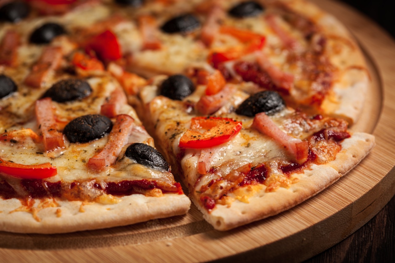 Pizza Média